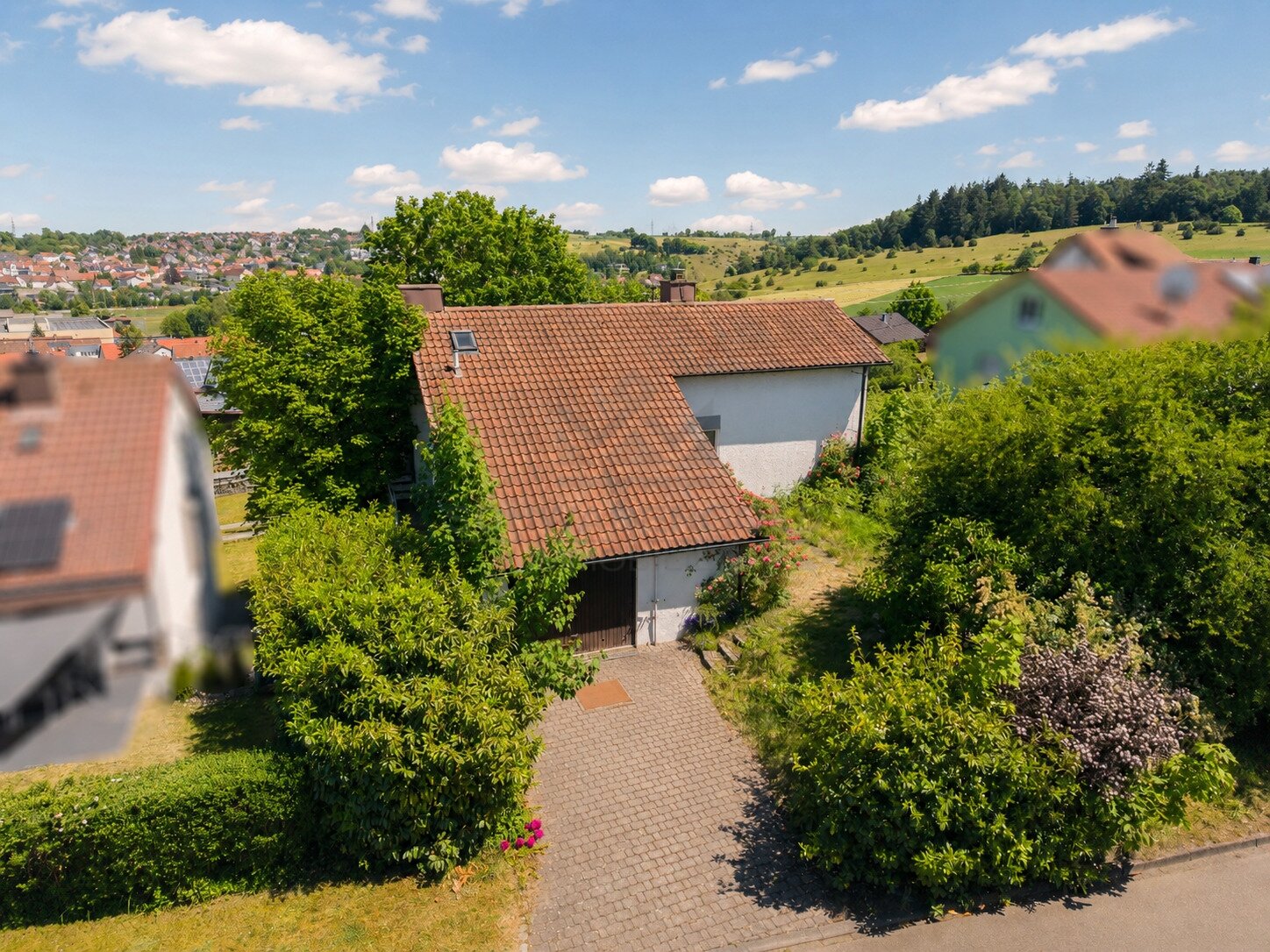 * Architektonischer Rohdiamant mit Fernblick – Einfamilienhaus in außergewöhnlicher Aussichtslage von Herbrechtingen *