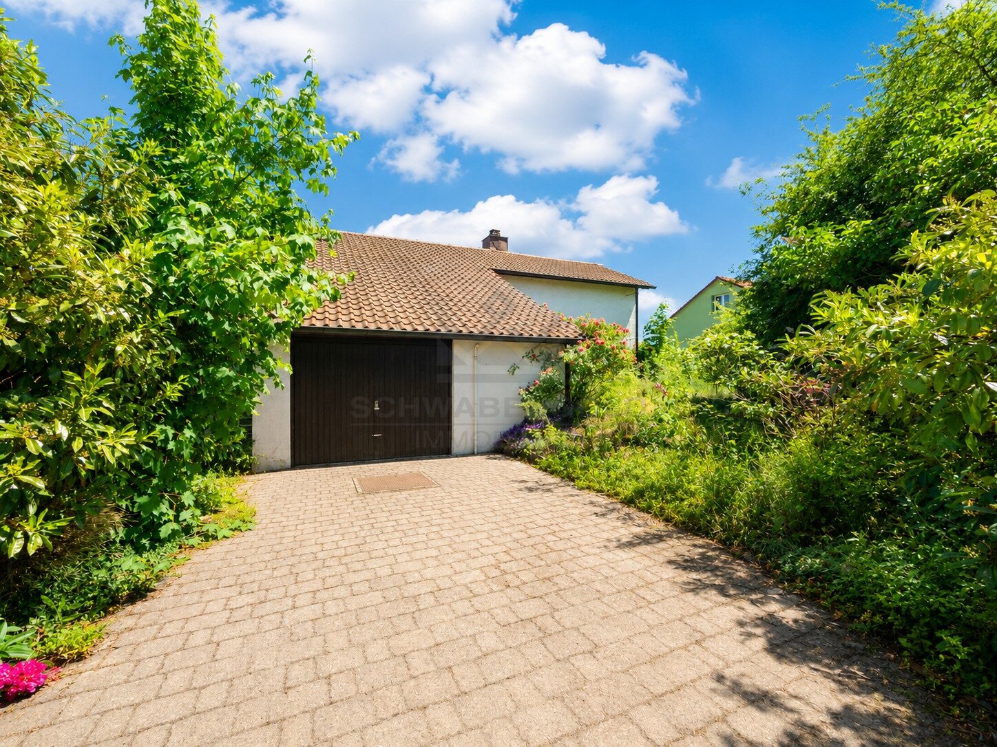 * Architektonischer Rohdiamant mit Fernblick – Einfamilienhaus in außergewöhnlicher Aussichtslage von Herbrechtingen *